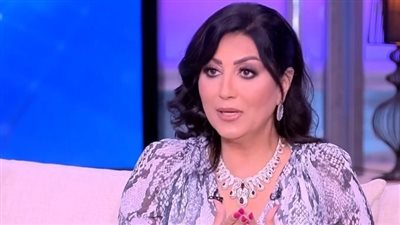 وفاء عامر توجه رسالة للسيدات: «لو جوزك خ@انك أنتي اللي غلطانة»