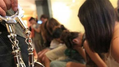 يديرها مدرس وزوجته.. ضبط شبكة لتبادل الزوجات بالدقهلية