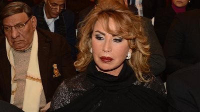 إيناس الدغيدى: 