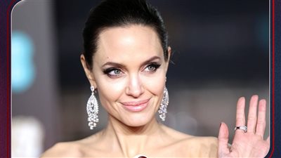 أنجيلينا جولي: سأعتزل التمثيل قريبا .. صحتي تدهورت بعد الطلاق وأصبت بشلل نصفي