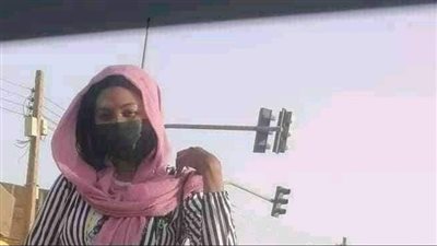 إمام مسجد يكتشف أن زوجته رجل بعد الزفاف 