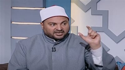 إمام بالأوقاف: الزوجة مش ملزمة تخدم جوزها ولا تعمل له كوباية شاي