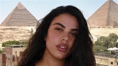 فندق يطرد عارضة أزياء إسرائيلية شهيرة.. والسياحة تفتح تحقي@قًا