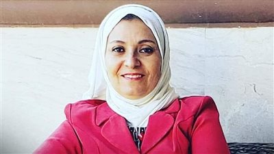 هبة قطب: بيجي لي العيادة كل يوم 4 مٹليين