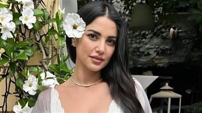 ابرز اطلالات  الفنانة درة التى عرضتها للانتقاد من الجمهور 